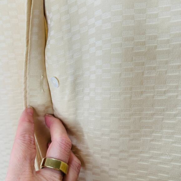 The Row Yellow Embossed Print 100% Silk Collared Button Blouse Top M - Picture 5 of 13